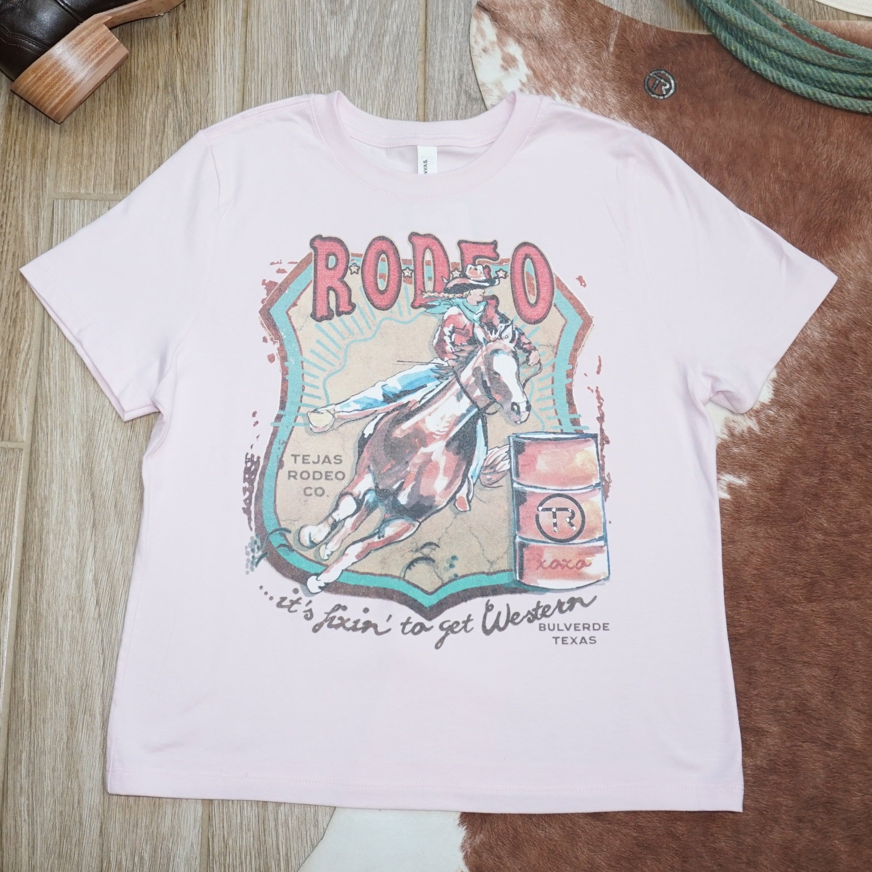 XOXO art & co Tejas Rodeo Event Barrel Racer