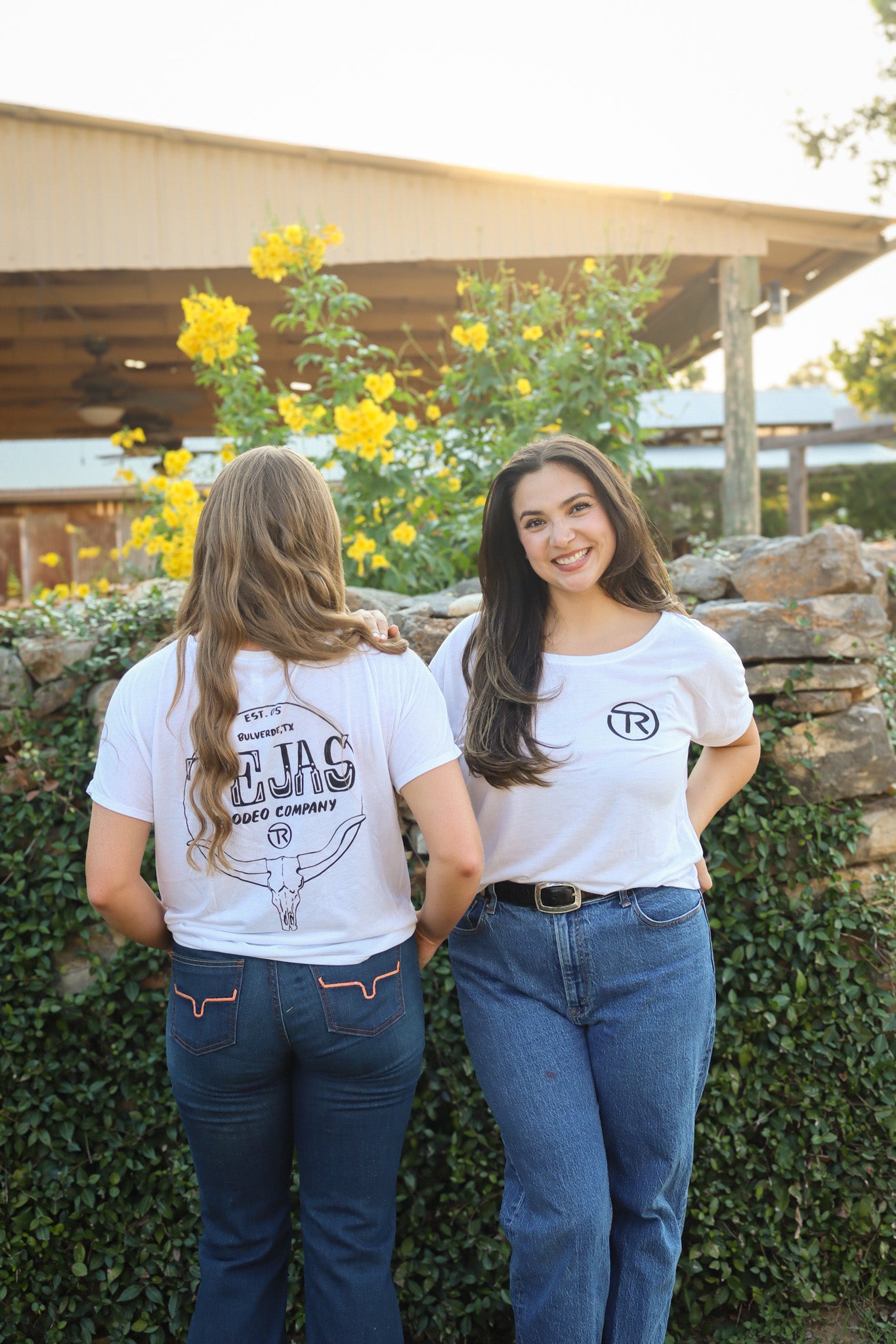 Ladies - Tejas Branded Longhorn Slouch Tee